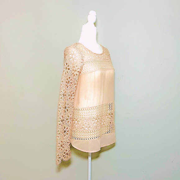 ALTAR D’ STATE Womens Cream Crochet Blouse - Picture 2 of 5